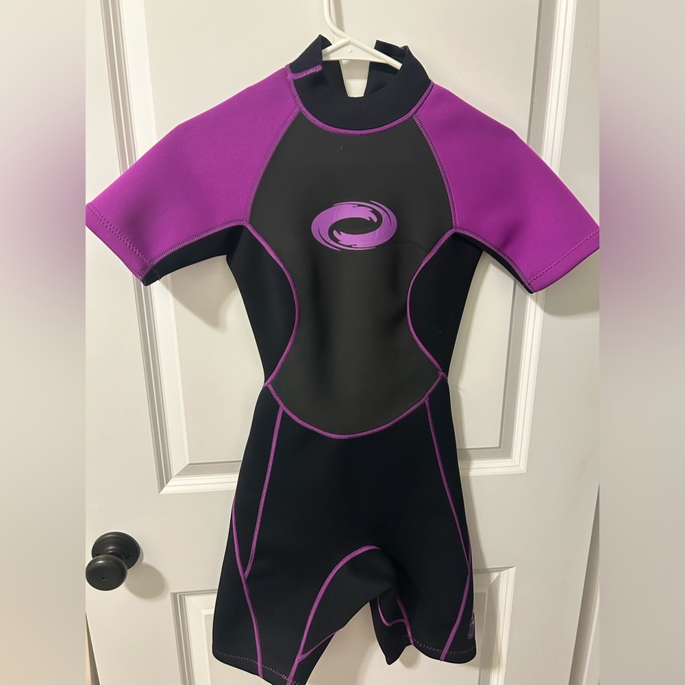 Women’s Wet Suit Small